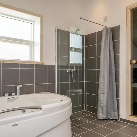 Stunning Home In Lokken With Sauna Tatil Evi Løkken