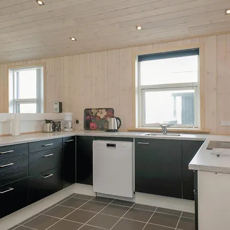 Tatil Evi Stunning Home In Lokken With Sauna Løkken