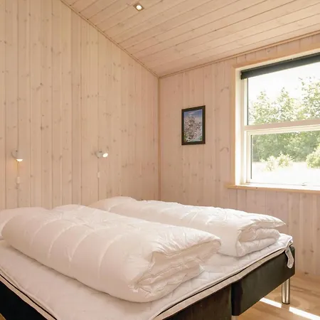 Tatil Evi Stunning Home In Lokken With Sauna